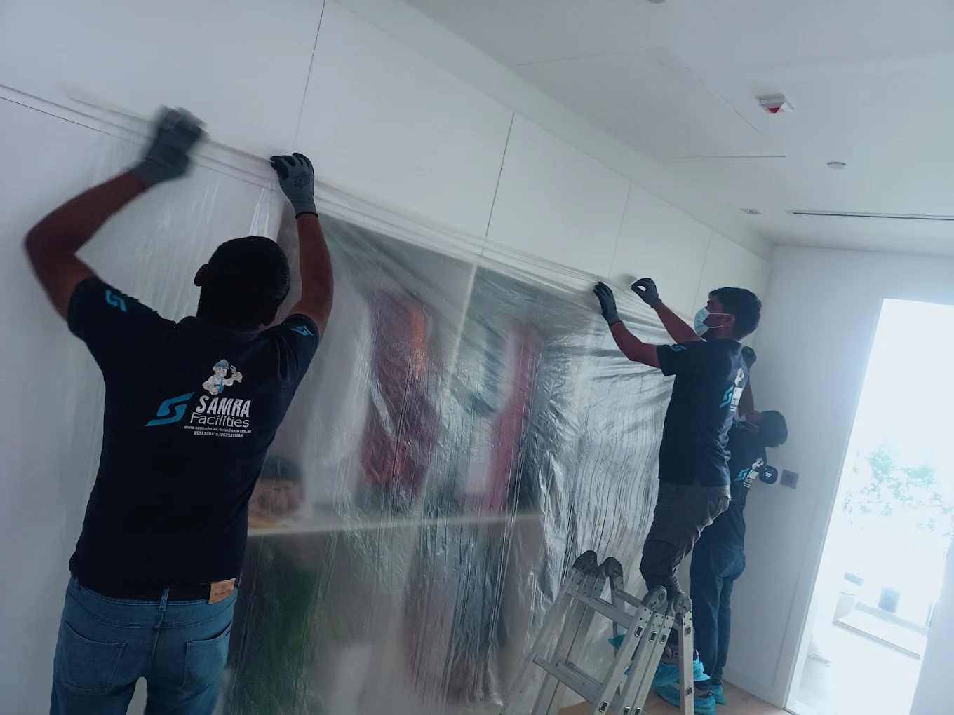 Samra Facilities team on a Dubai job