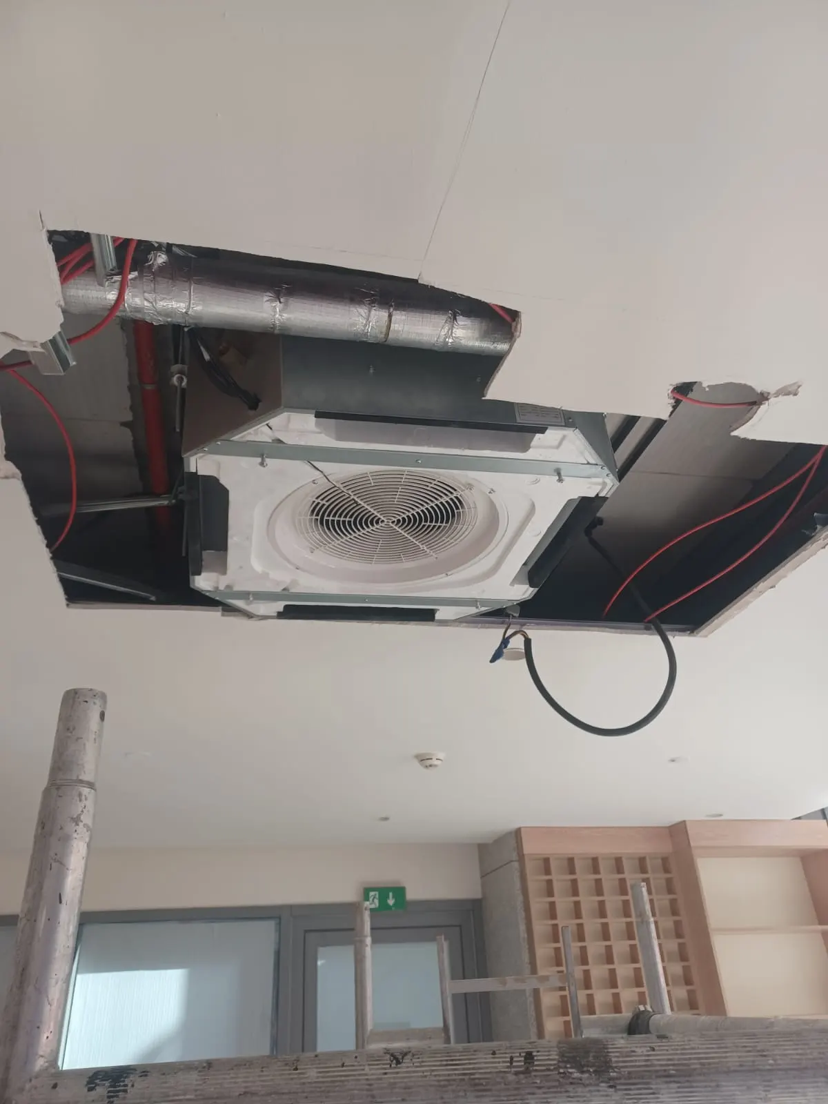 Completed AC installation by Samra Facilities in Dubai