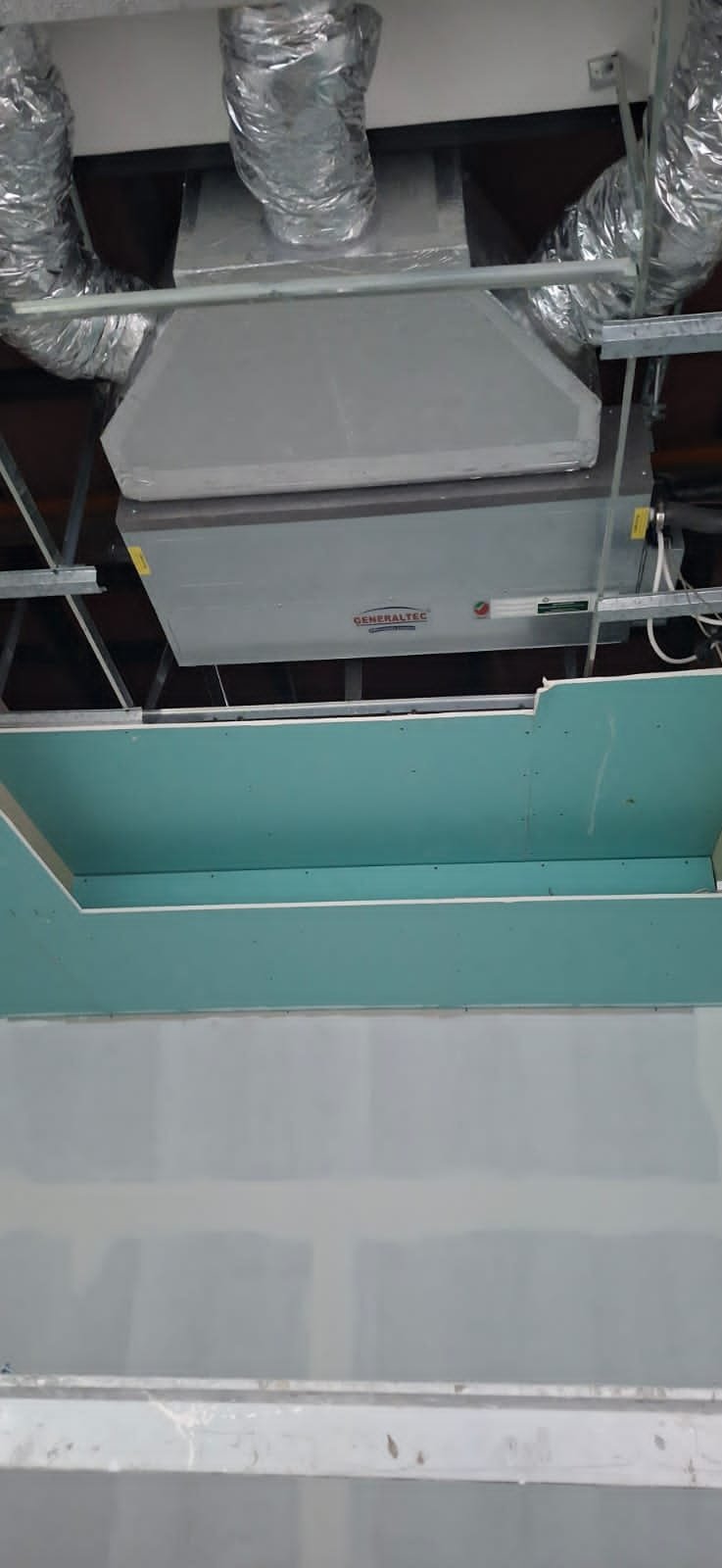 Duct installation in Dubai by Samra Fitouts — job 10