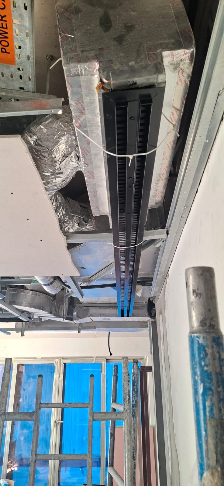 Duct installation in Dubai by Samra Fitouts — job 11