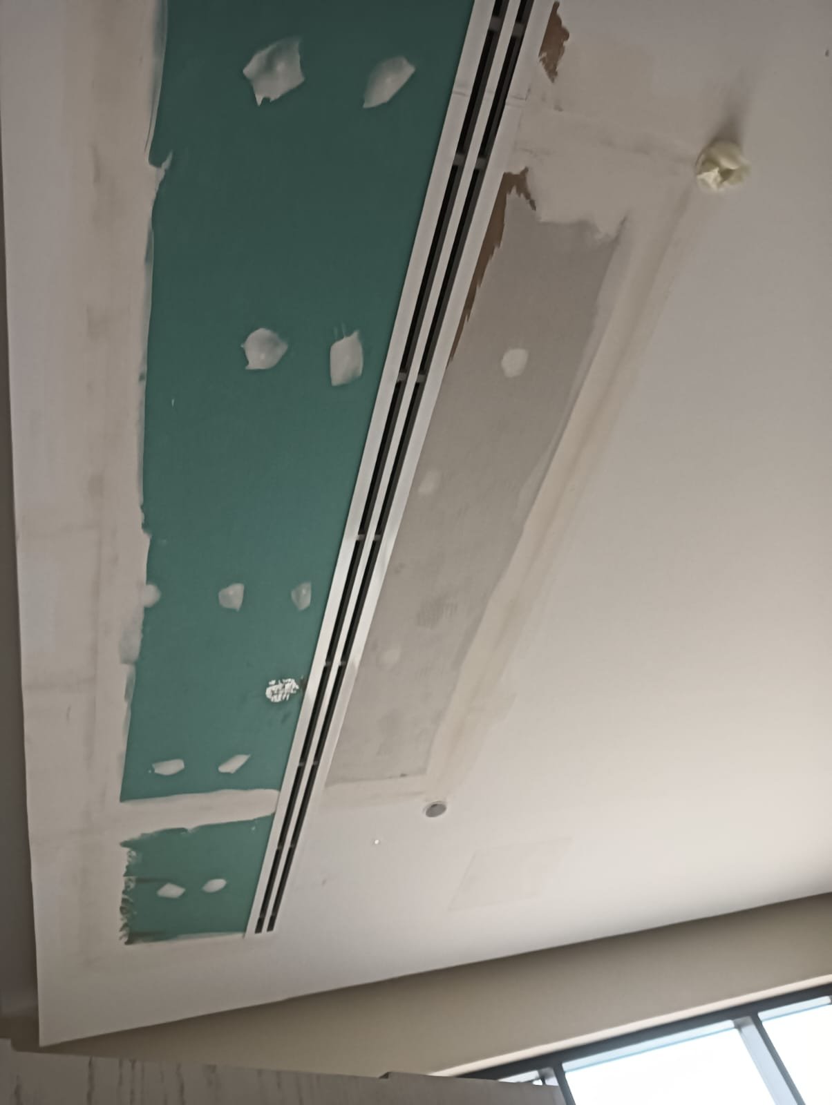 Duct installation in Dubai by Samra Fitouts — job 24